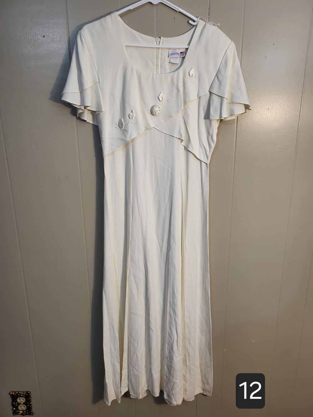 Elegant Cream Flutter-Sleeve Dress